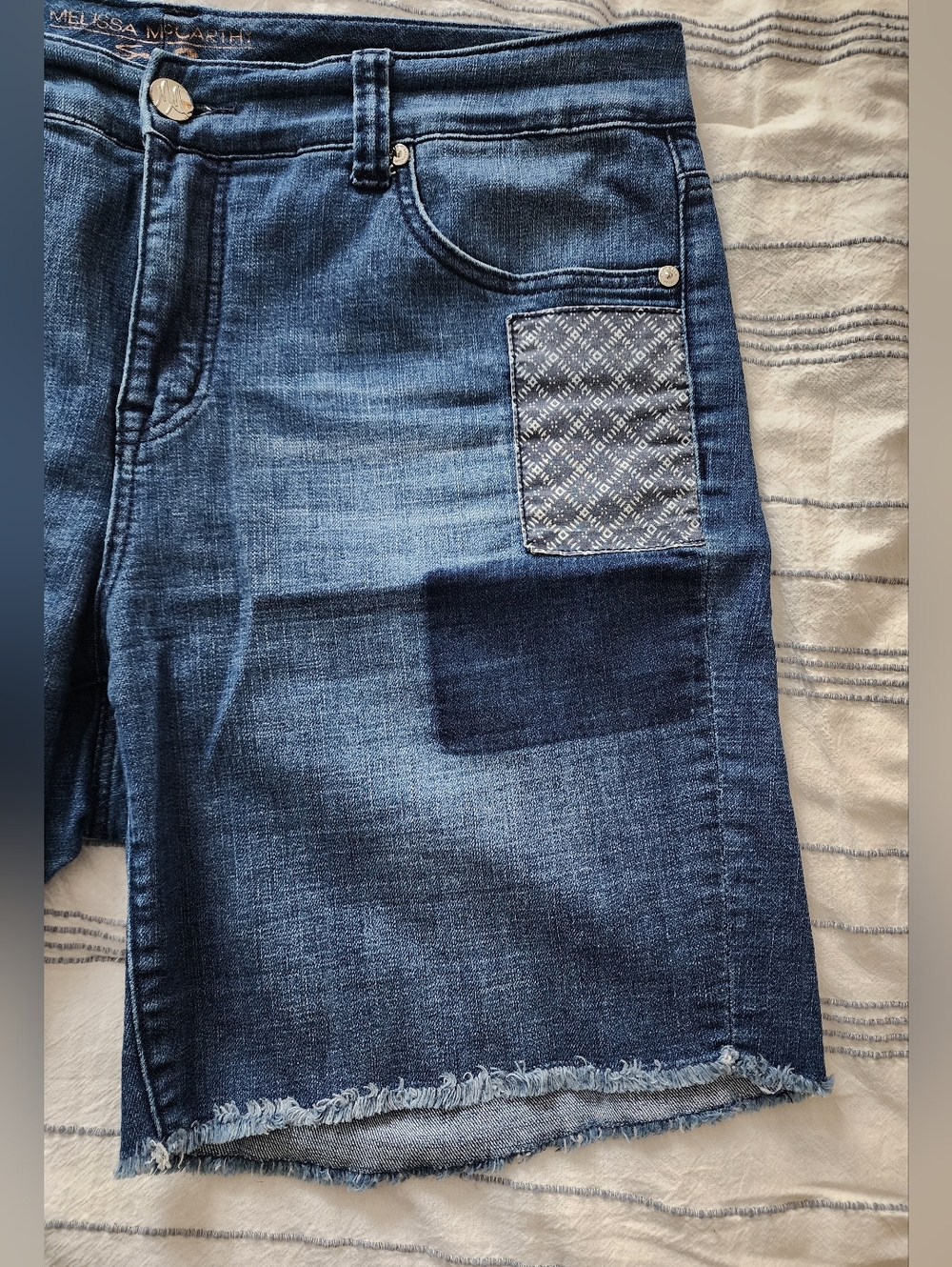 Women's Blue Patchwork Denim Shorts By Melissa McCarthy For Seven. Size 16w. - Picture 2 of 15